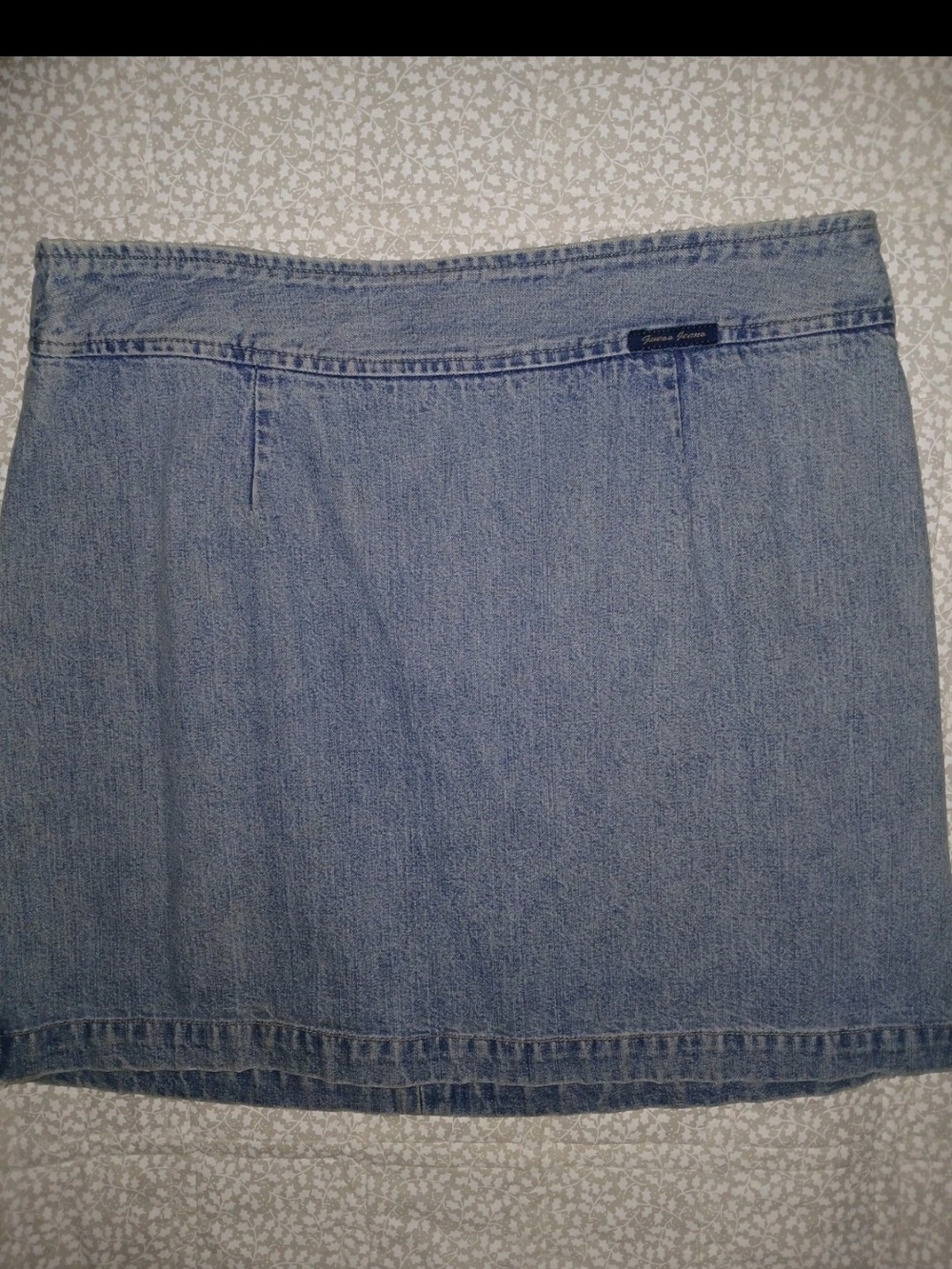 Guess Brand VTG Blue Denim Mini Skirt Flat Front Zipper And Snap Closure